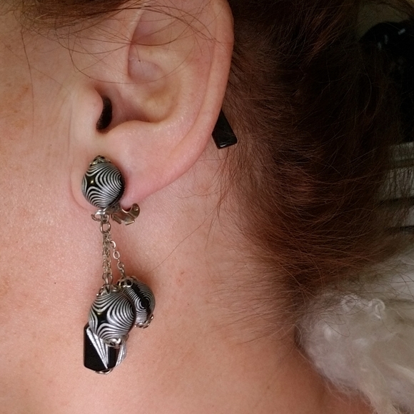 Kaleidoscope 1960's Earrings - Picture 9 of 9